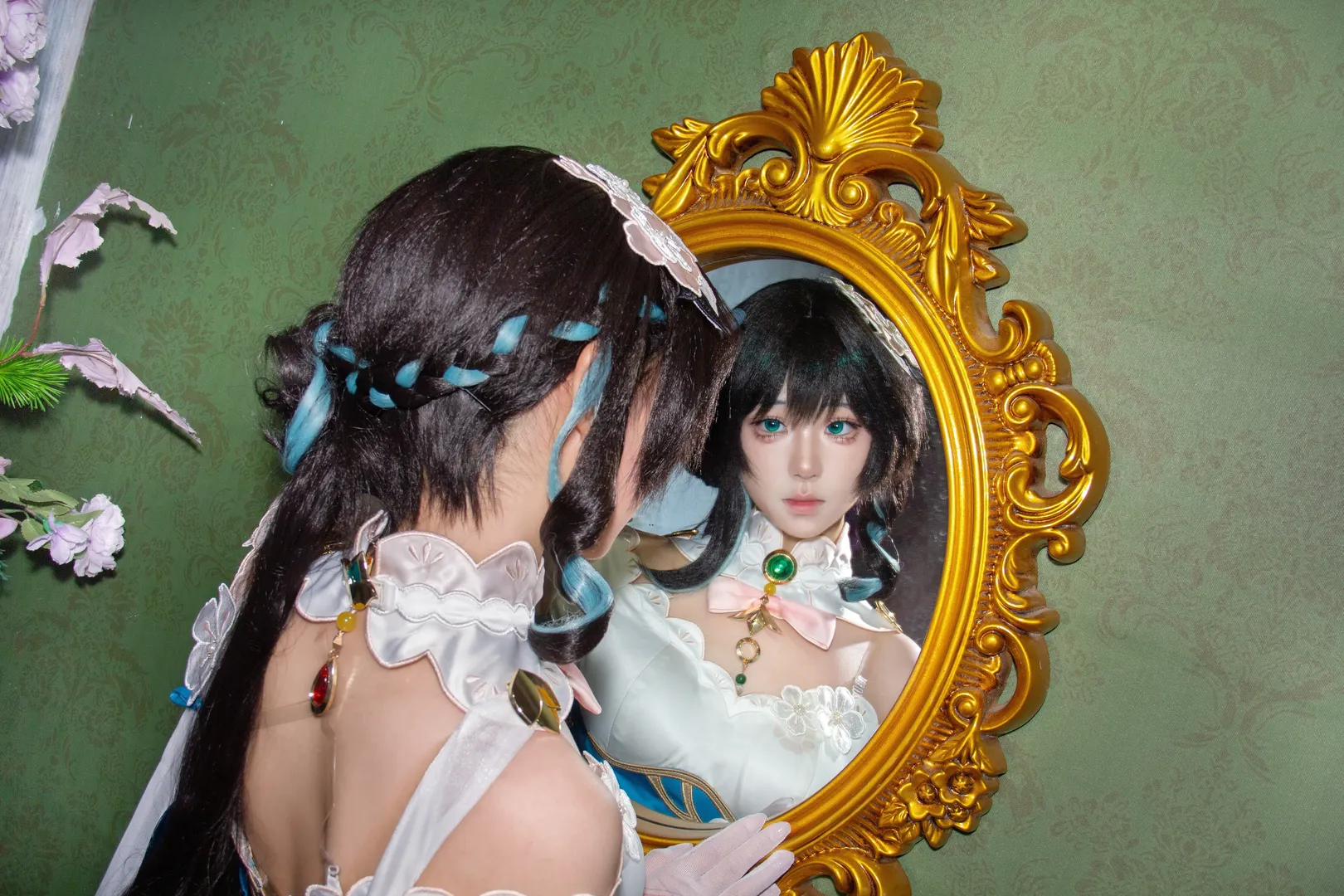 崩坏星穹铁道, 阮梅cos, cosplay妆容, 镜前自拍, 清冷氛围感 - 第3张