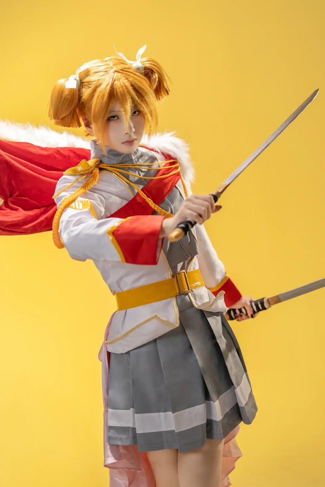 白棚拍摄, 制服cosplay, 大场奈奈cos, 少女歌剧, 双刀cos - 第3张