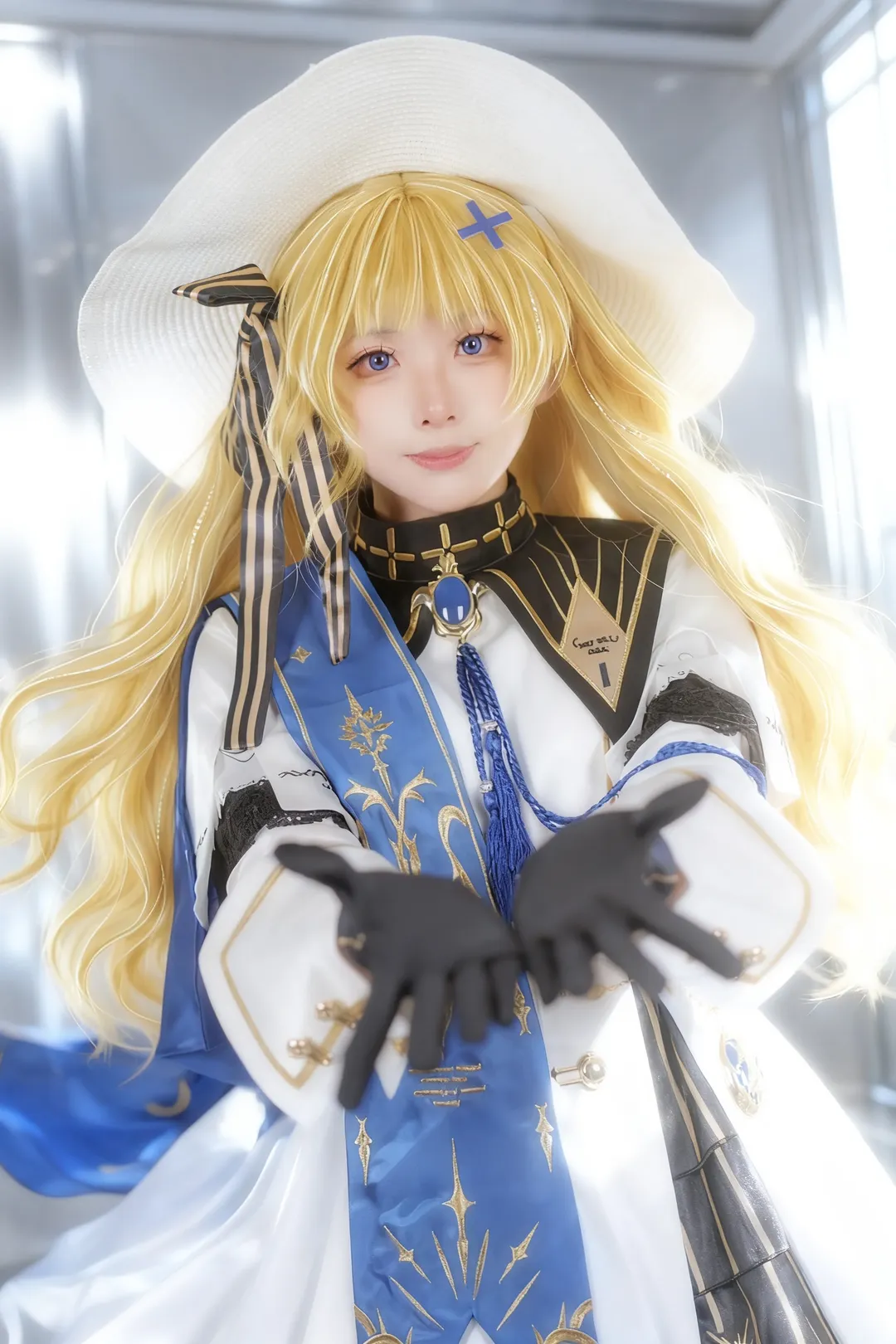 菲比cos, 鳴潮, cos正片, Cosplay攝影, 金髮藍眸