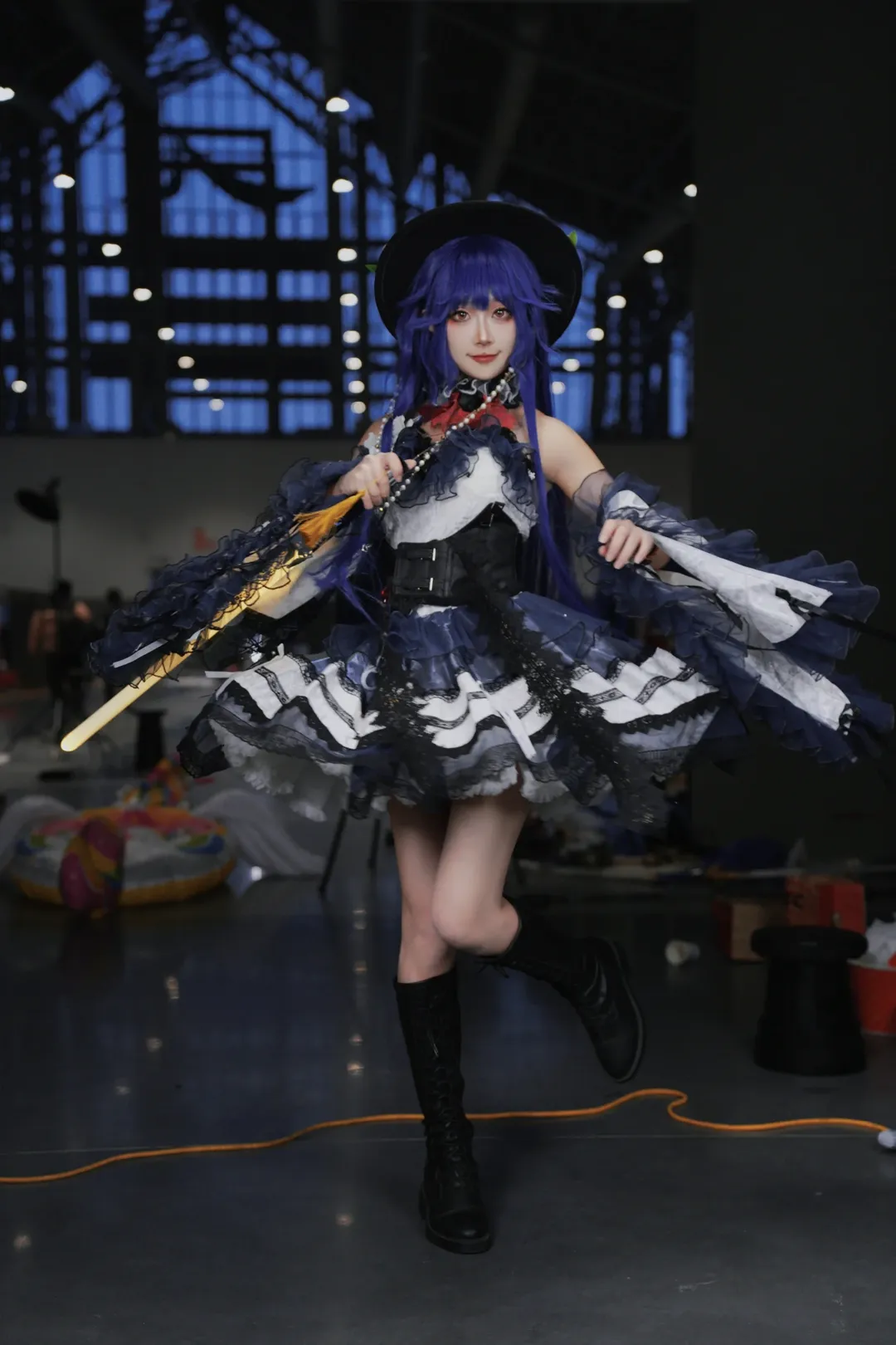 二次元少女, 东方Project, 漫展场照, 比那名居天子cos, cosplay摄影 - 第3张