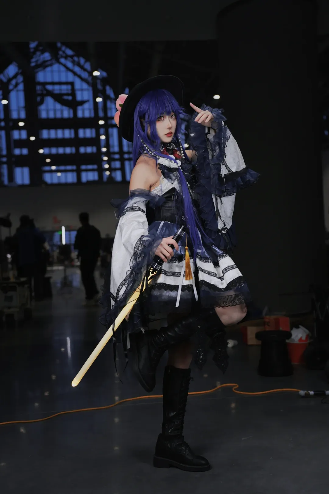 二次元少女, 东方Project, 漫展场照, 比那名居天子cos, cosplay摄影 - 第6张