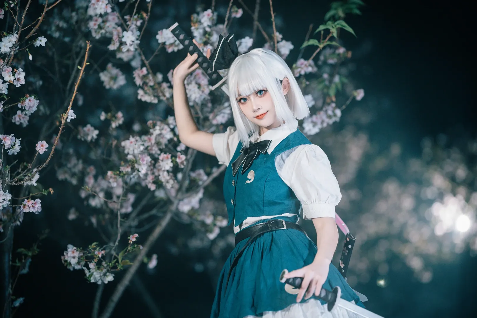 二次元cosplay, 魂魄妖梦cos, 東方project, 樱花夜景, 双刀少女 - 第10张