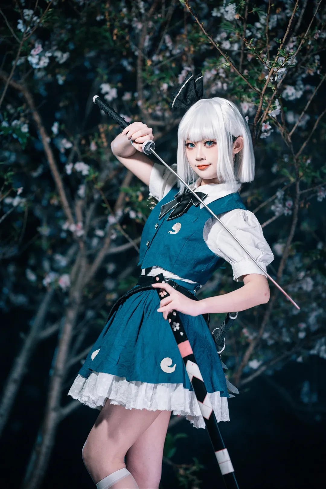 二次元cosplay, 魂魄妖梦cos, 東方project, 樱花夜景, 双刀少女 - 第5张