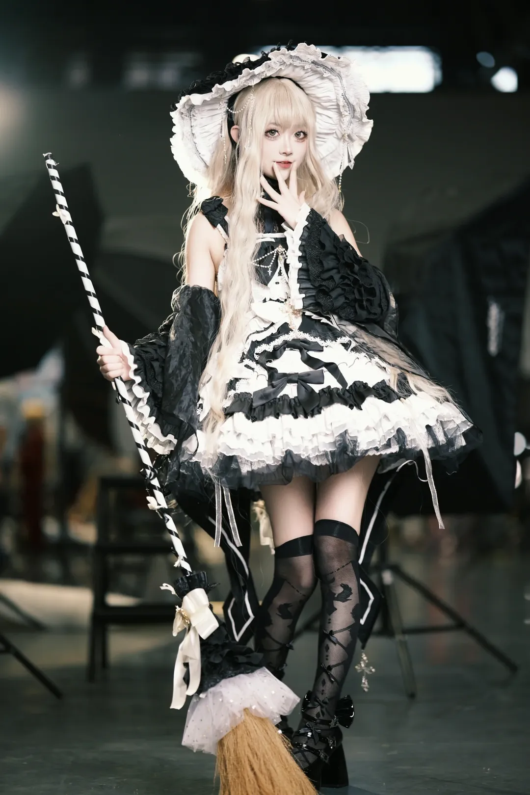 魔理沙cos, 东方Project, Lolita风格, 漫展场照, 黑白魔女 - 第3张