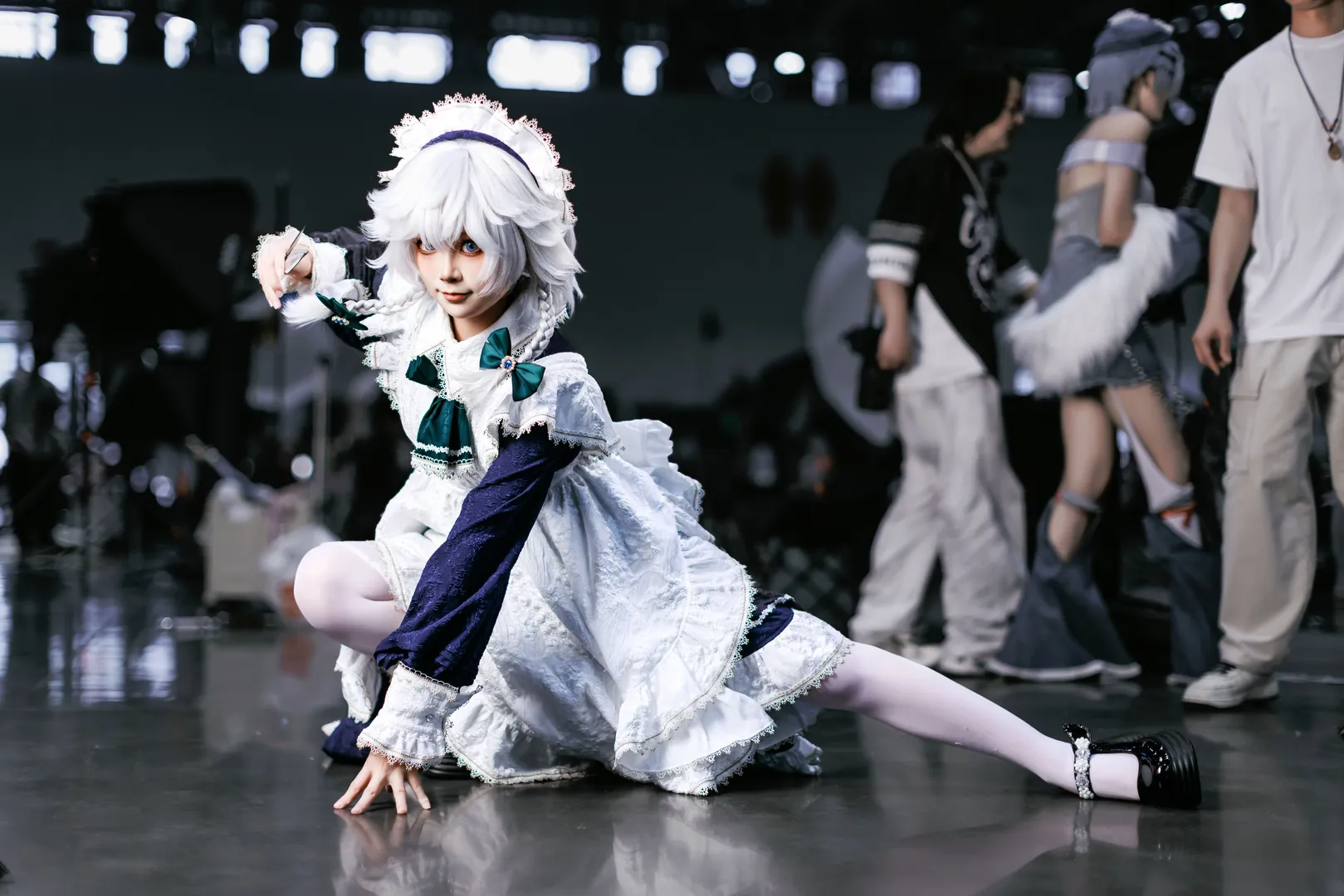 东方project, 动作参考, 十六夜咲夜cos, 漫展拍照姿势, cosplay女仆 - 第14张