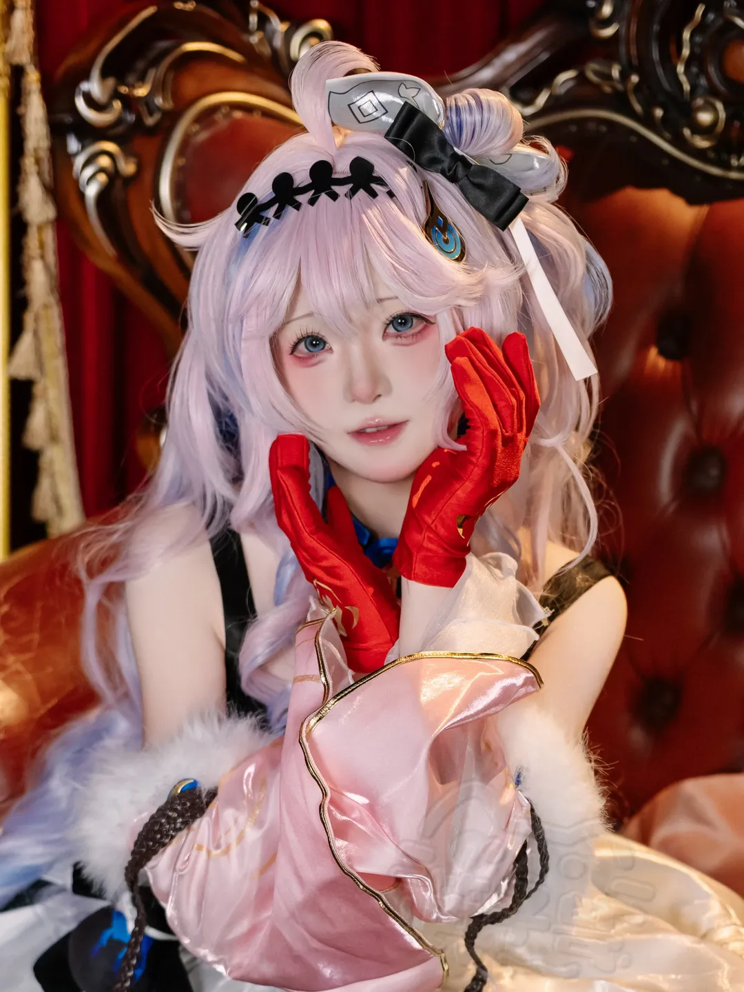 鸣潮, 达妮娅cos, 二次元妆造, cosplay摄影, 复古风场景 - 第2张