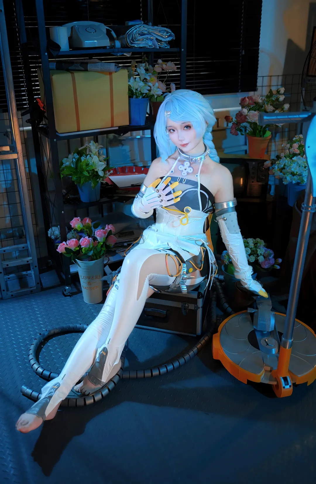 绝区零, 二次元cosplay, 席德cos, 机械风穿搭, 白裤穿搭