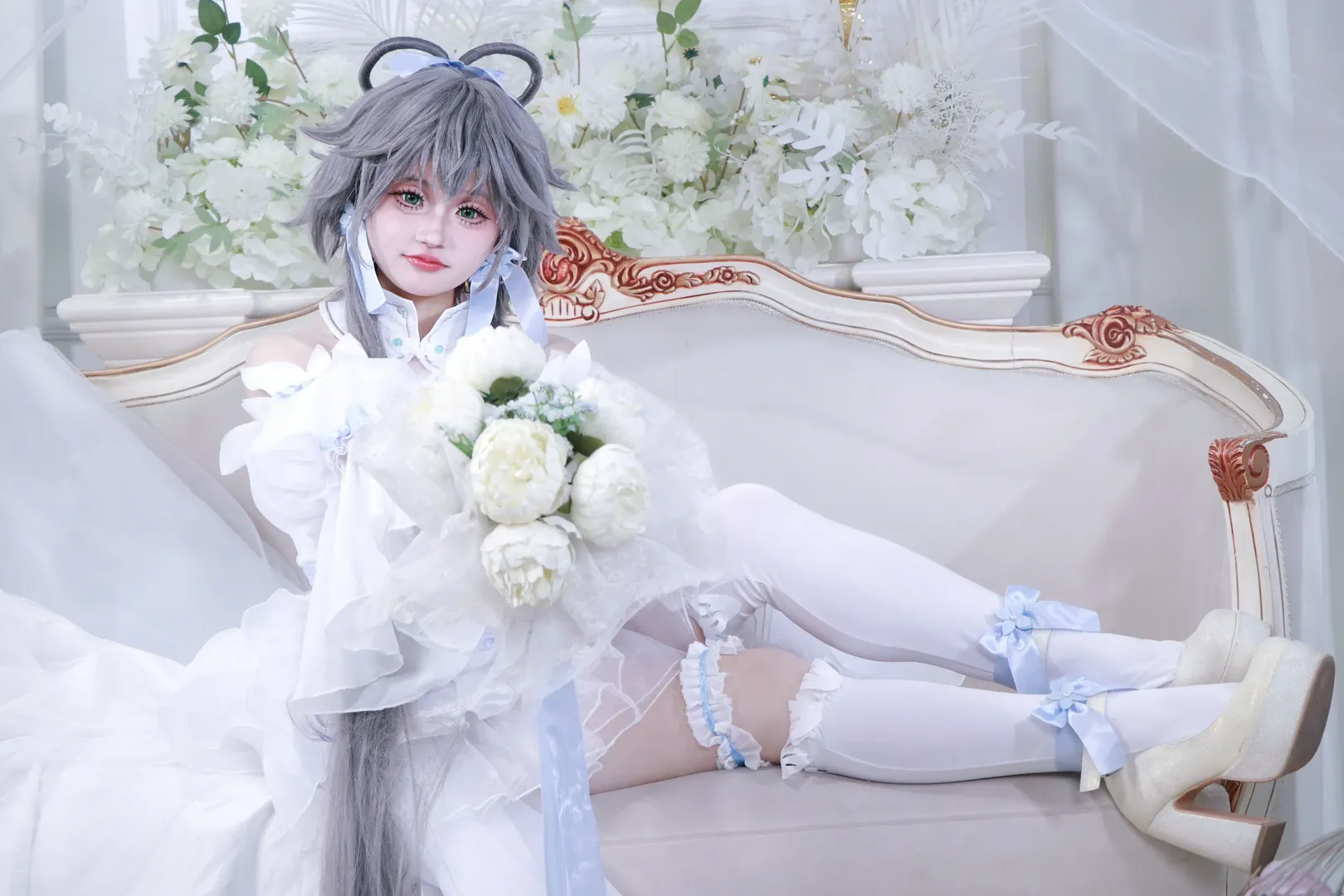 Cosplay, 洛天依cos, 花嫁造型, 梦幻摄影, 纯白婚纱
