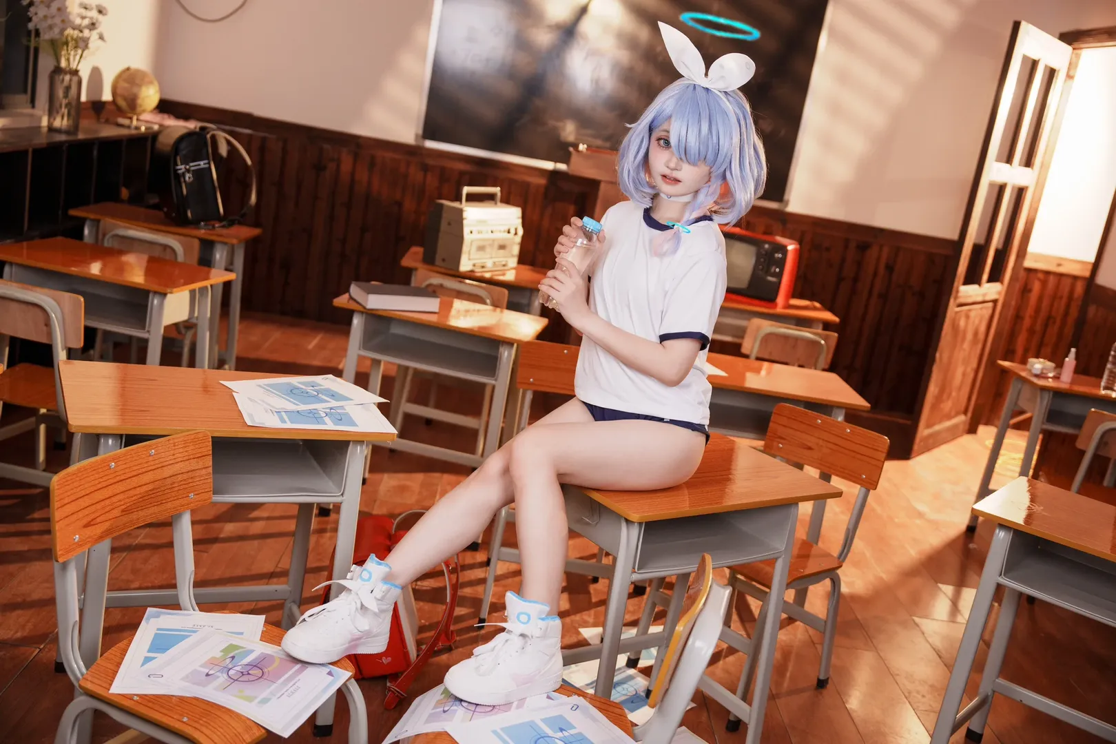 コスプレ, ブルーアーカイブ, 体操服, アロナ コスプレ, 教室撮影 - 5枚目