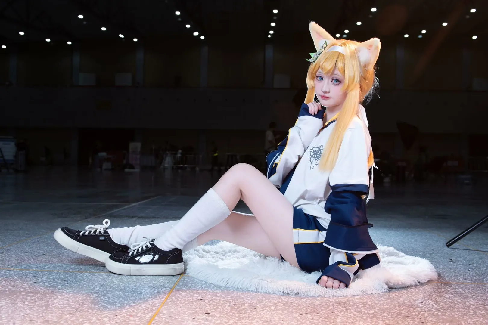 碧蓝档案, cos动作参考, 伊落玛丽cos, 体操服cos, 可爱型cosplay - 第3张