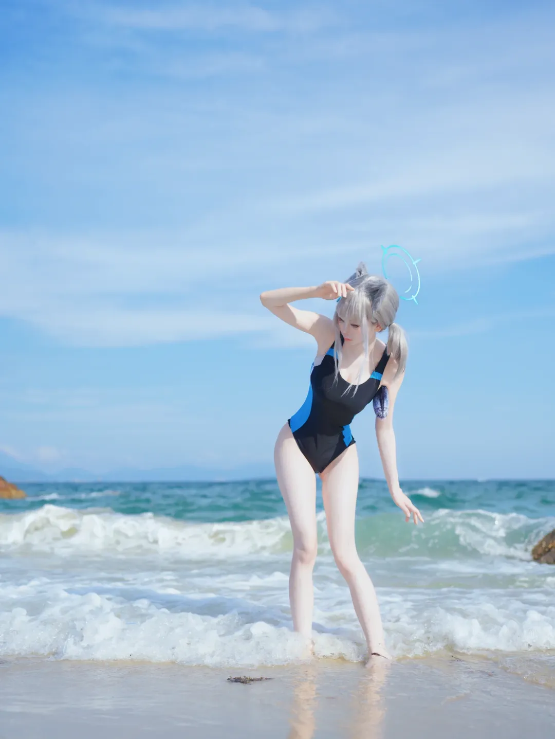 蔚蓝档案, 泳装cos, 砂狼白子cos, 海边写真, cosplay正片 - 第3张