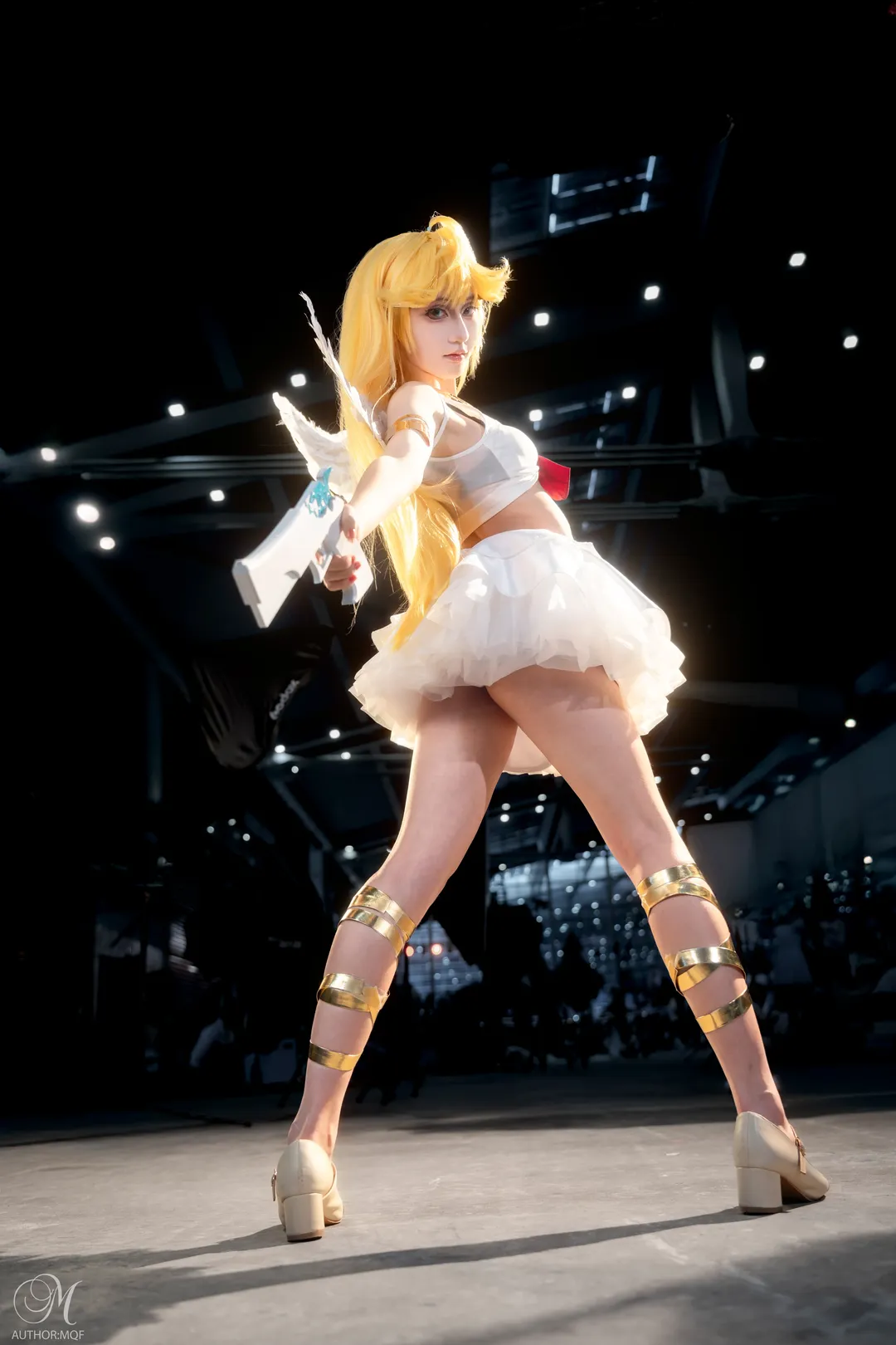 二次元撮影, イベント写真, パンティ&ストッキングwithガーターベルト, パンティ コスプレ, 金髪、赤い蝶ネクタイ