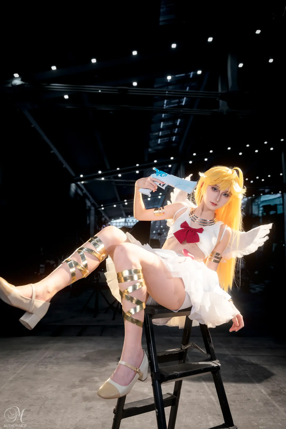 二次元撮影, イベント写真, パンティ&ストッキングwithガーターベルト, パンティ コスプレ, 金髪、赤い蝶ネクタイ - 4枚目