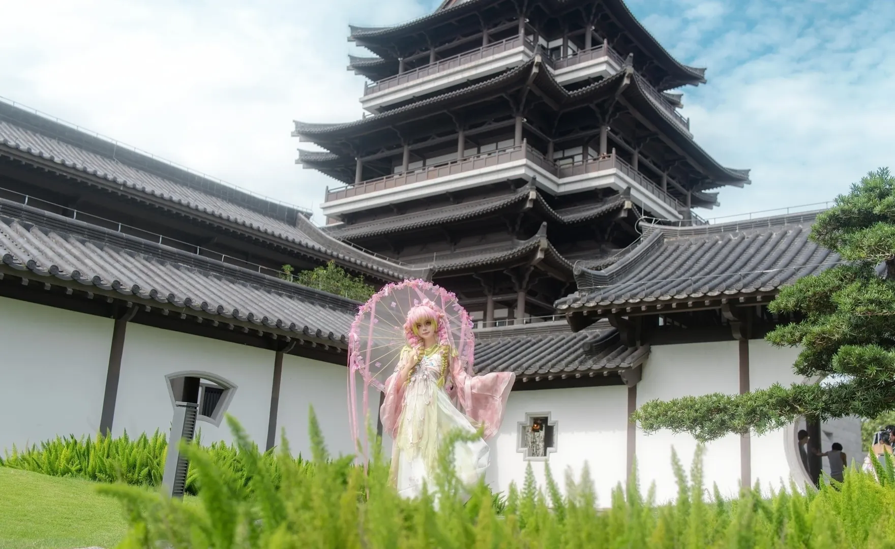 动漫角色还原, 鬼灭之刃, 甘露寺蜜璃cos, cosplay摄影, 国风二次元 - 第1张