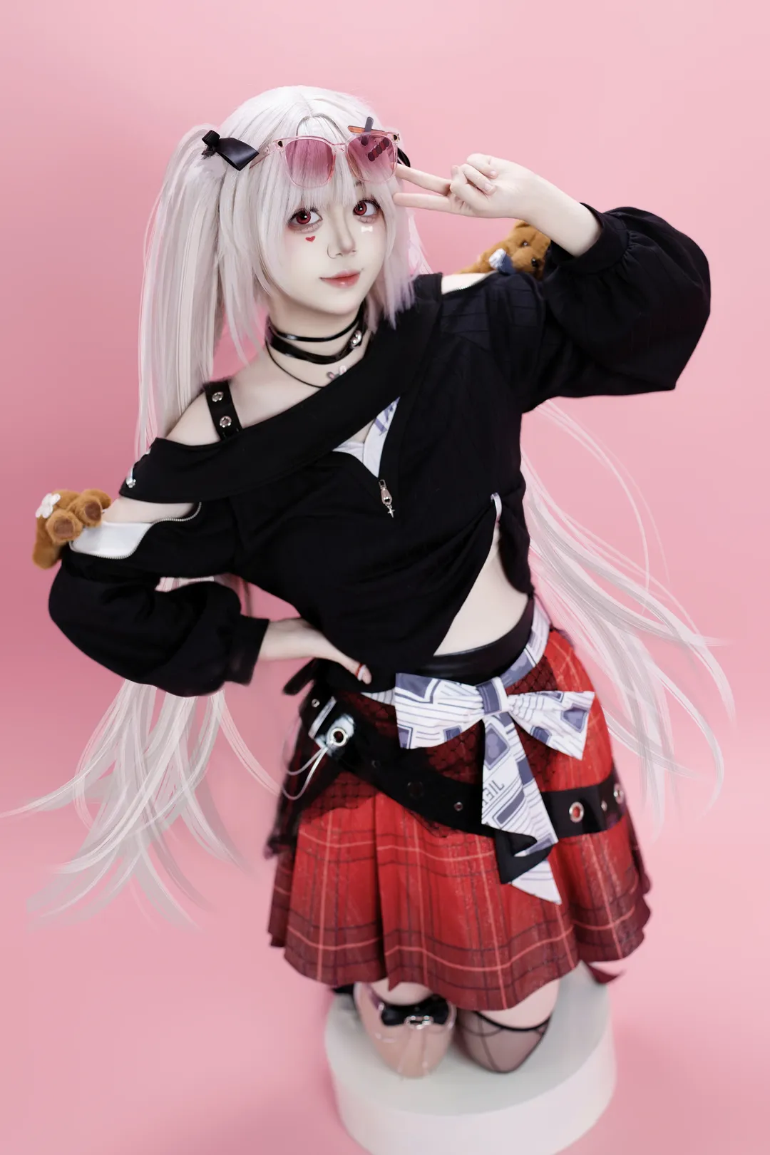 Honkai: Star Rail, Sparkle cosplay, Silver-white twin tails, Sweet-cool outfit, Cosplay photography studio - Image 10