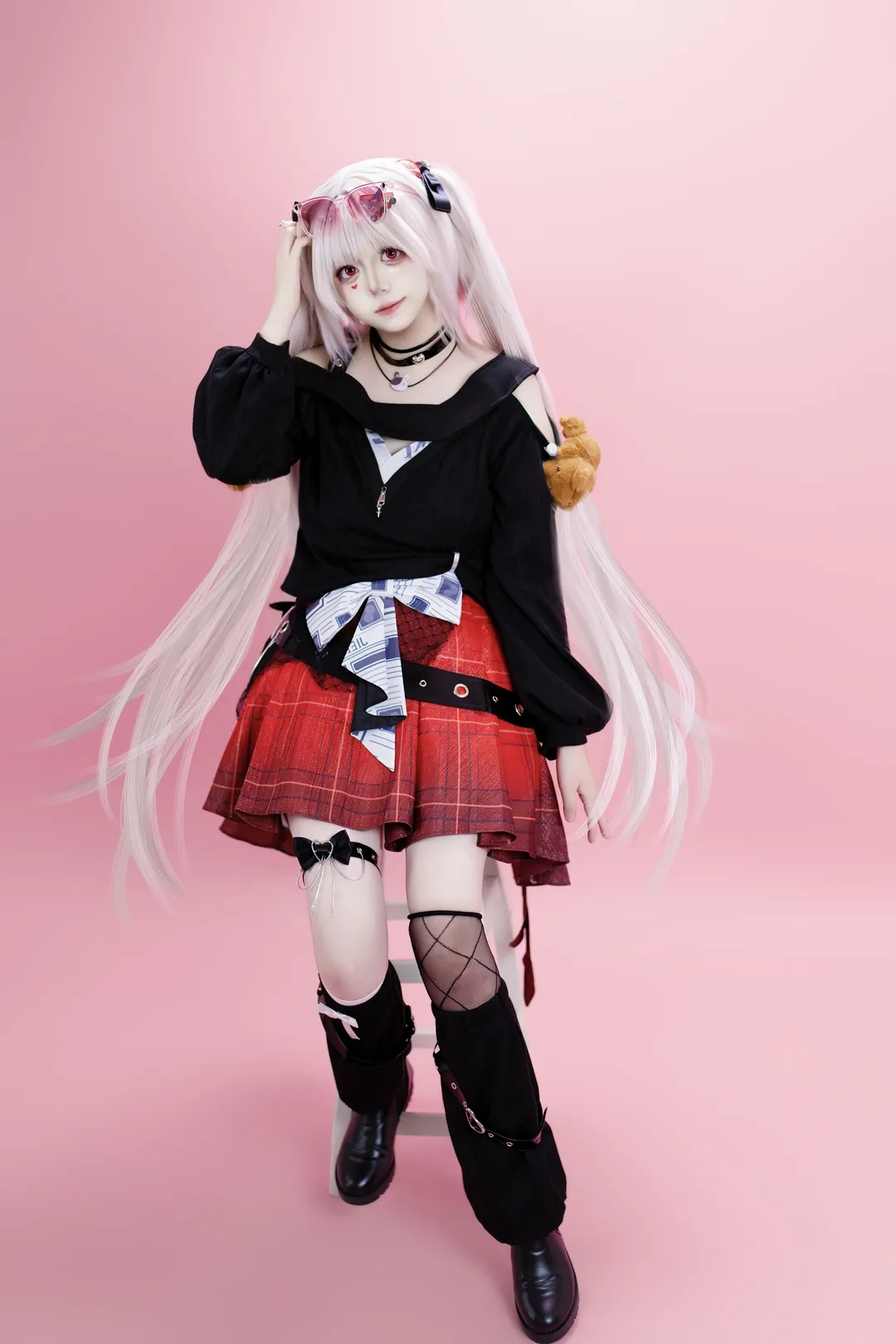 Honkai: Star Rail, Sparkle cosplay, Silver-white twin tails, Sweet-cool outfit, Cosplay photography studio
