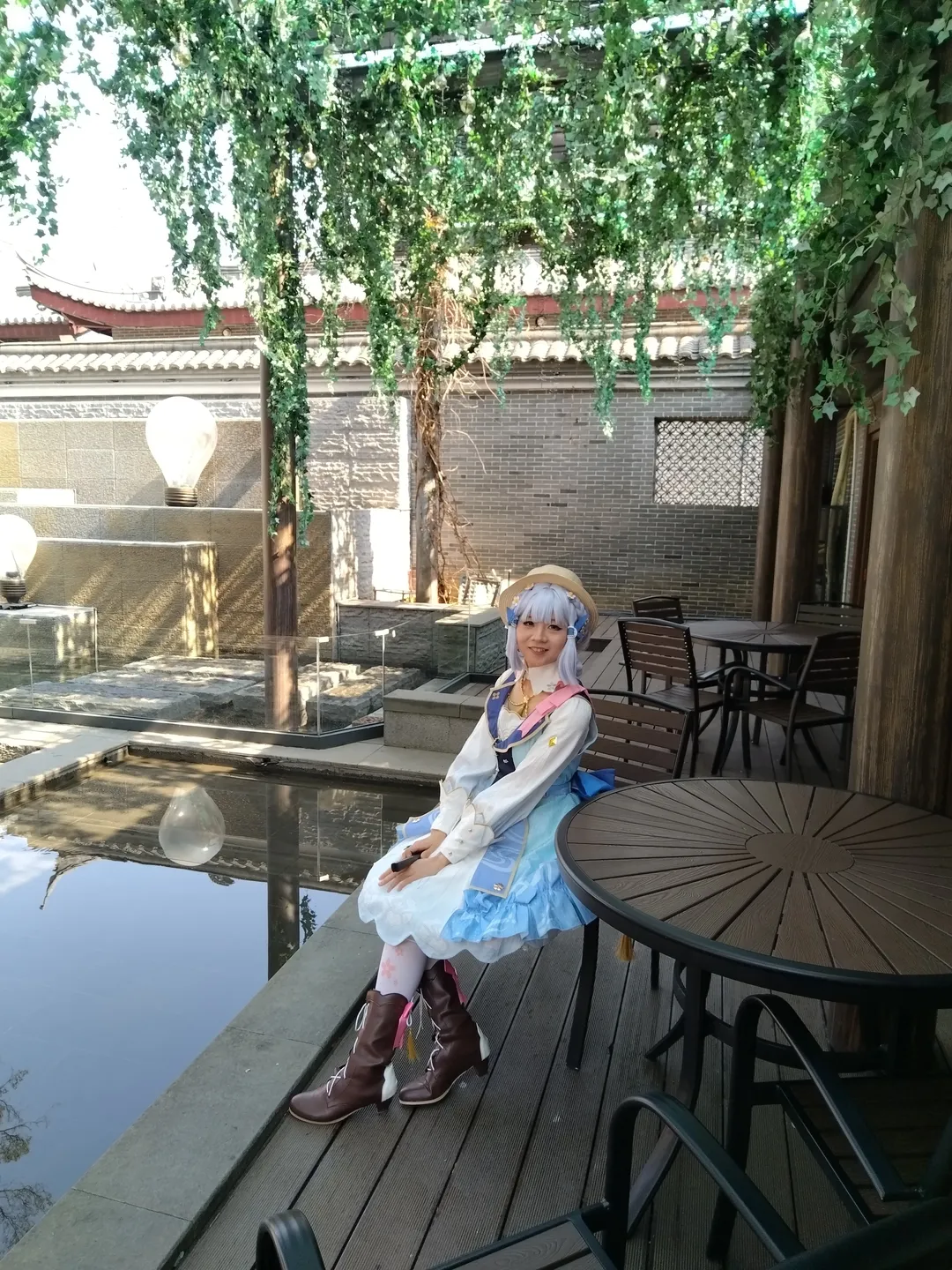 原神, 角色还原, 神里绫华cos, cosplay摄影, 古镇打卡 - 第3张
