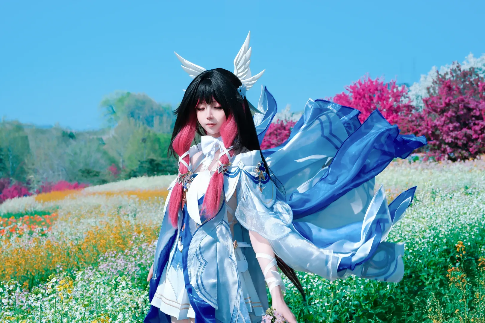 原神, 哥伦比娅cos, 花海写真, 低角度拍摄, cosplay户外 - 第7张