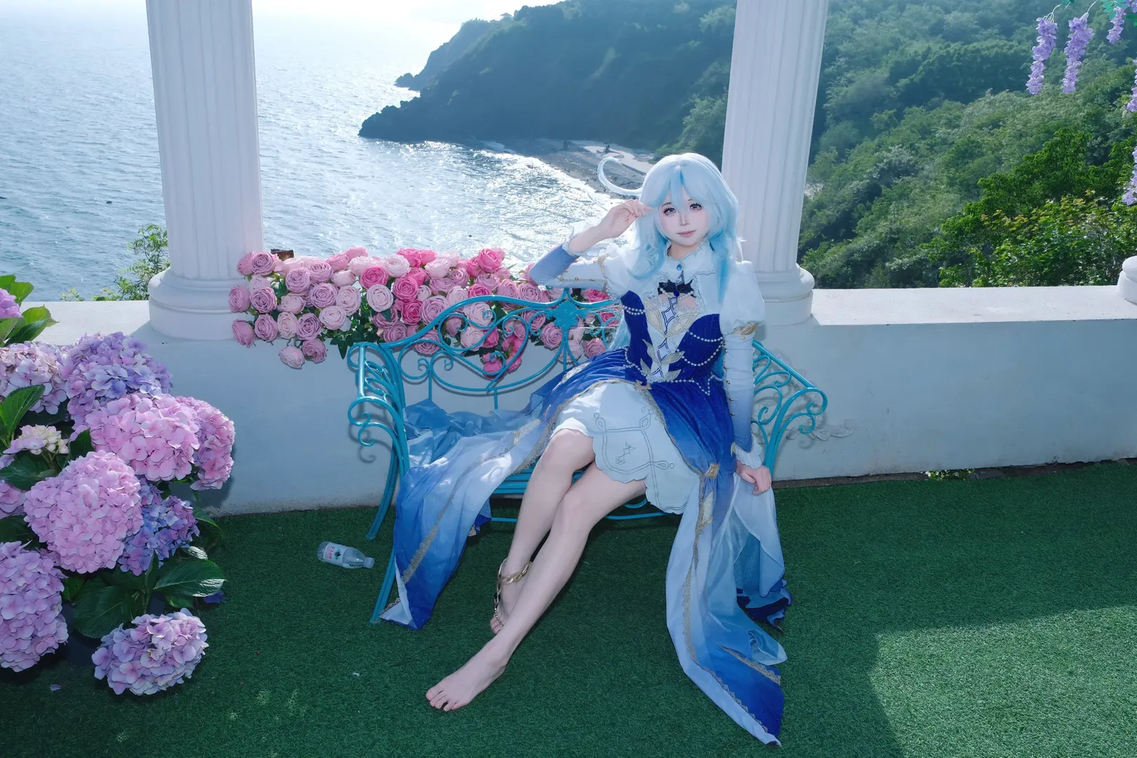 原神, 芙宁娜cos, cosplay摄影, 海边外景, 二次元日常 - 第1张