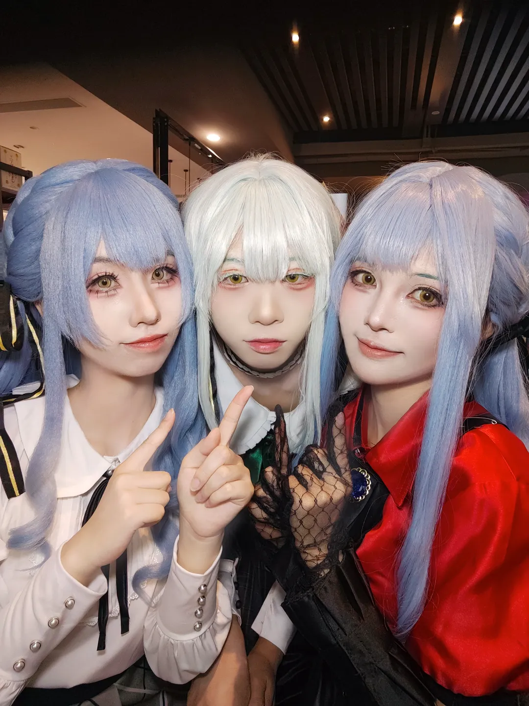丰川祥子cos, 若叶睦cos, 广州萤火虫, BanG Dream! Ave Mujica, 漫展外场