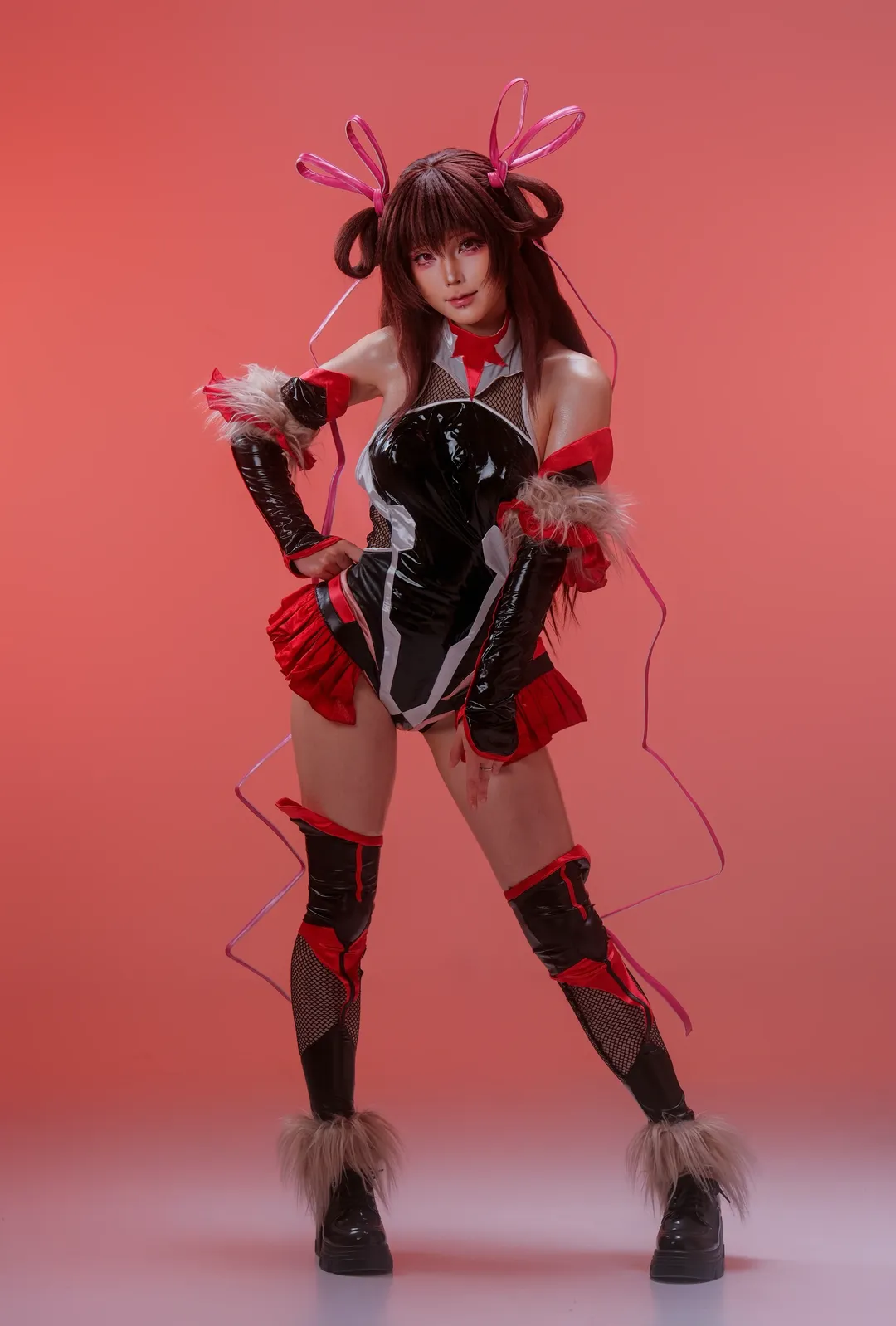 cosplay摄影, 红黑配色, 水城雪风cos, 对魔忍, 漆皮紧身衣