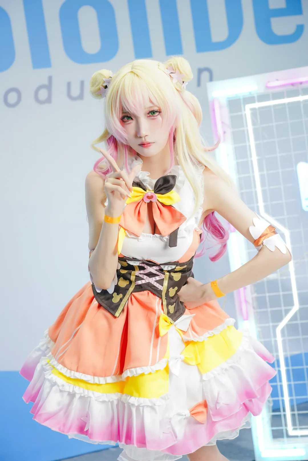 萤火虫漫展, cosplay返图, 偶像打歌服, hololive, 桃铃音音cos
