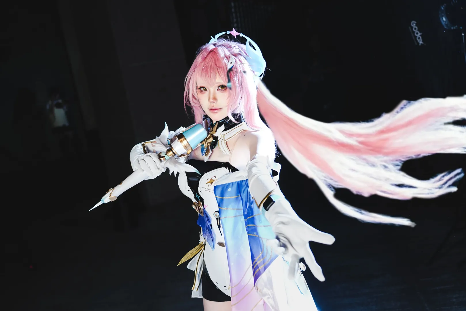 鳴潮, エイメス コスプレ, イベント写真, ホタルACGエキスポ, 影のスポットライト撮影 - 2枚目