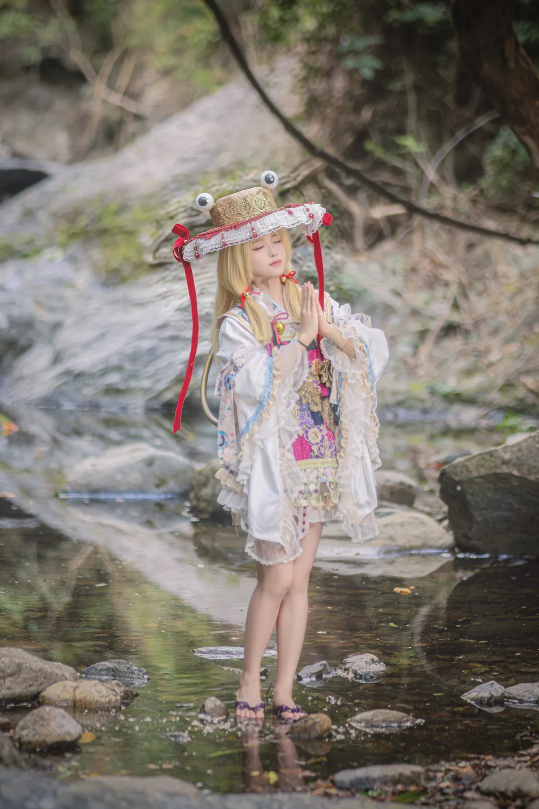 東方Project, 屋外コスプレ, コスプレ撮影, 洩矢諏訪子コスプレ, 渓流での撮影 - 3枚目