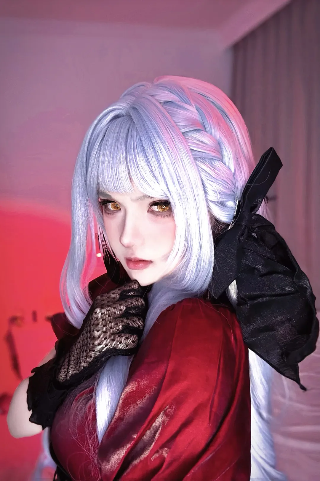 豊川祥子 コスプレ, アヴェムジカ, MyGO!!!!!, 銀髪金瞳, ゴシック風コスプレ - 1枚目