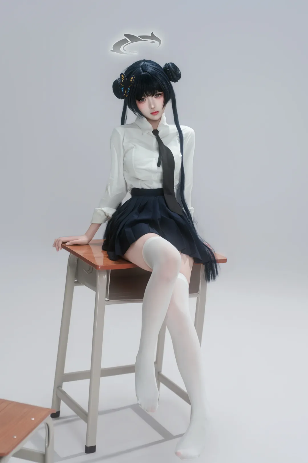 二次元少女, 蔚蓝档案, 龙华妃咲cos, 白丝过膝袜, jk制服cosplay - 第2张