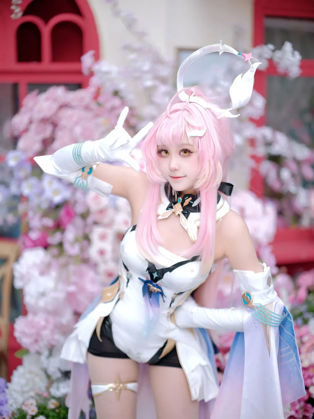 鳴潮, 2次元少女, エイメス コスプレ, コスプレ撮影, 屋外フラワーウォール撮影 - 7枚目