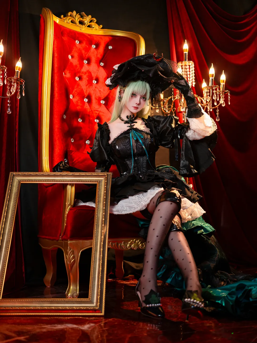 若叶睦cos, 哥特风cosplay, 暗黑系穿搭, BanG Dream!, 实景棚摄影