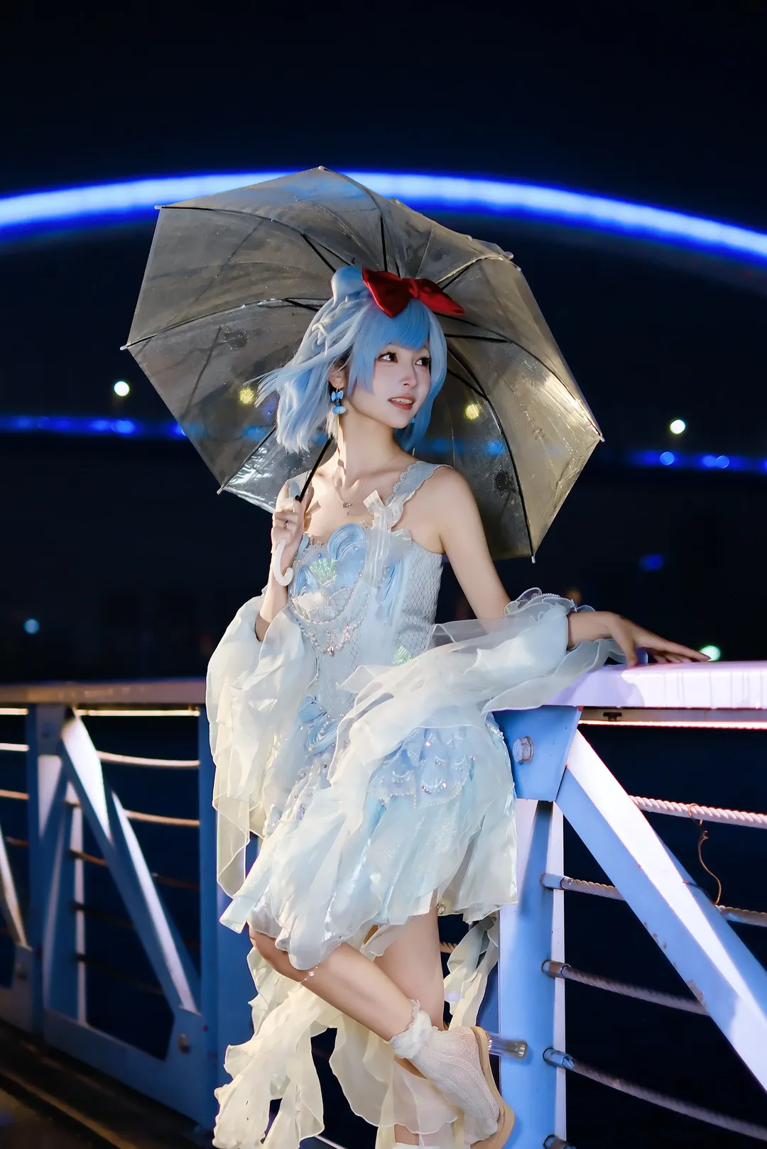 二次元少女, cosplay摄影, 蓝白轻纱, 雨夜夜景, 透明雨伞道具 - 第7张