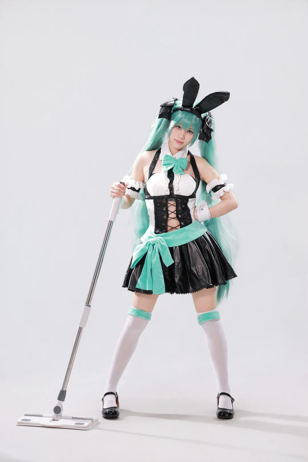 2D, Bunny girl, Maid outfit, Hatsune Miku, Hatsune Miku cosplay - Image 7