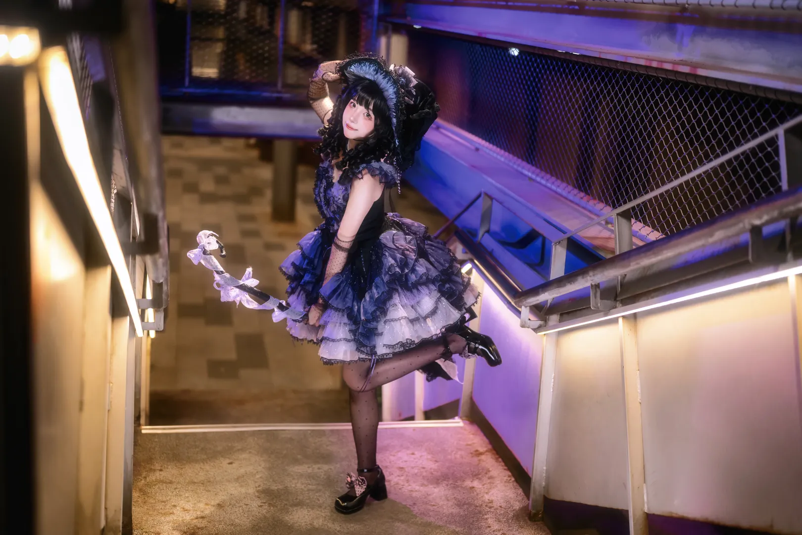 夜景人像, lolita穿搭, 异想家手作, 魔女风造型, 拍照姿势教学