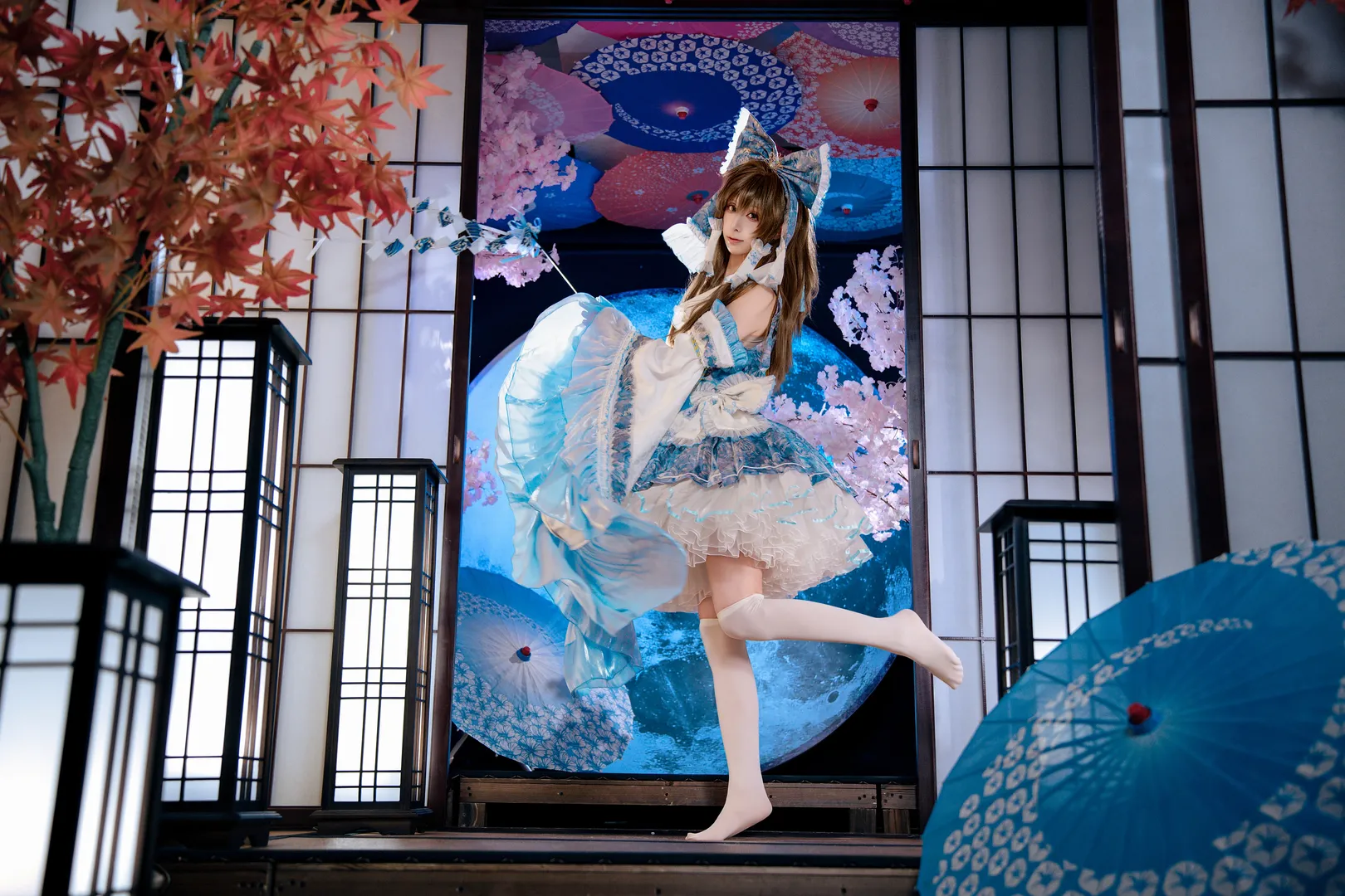 Anime-style photography, Reimu Hakurei Cosplay, Touhou Project, Casual cosplay, Japanese-style studio photography - Image 4