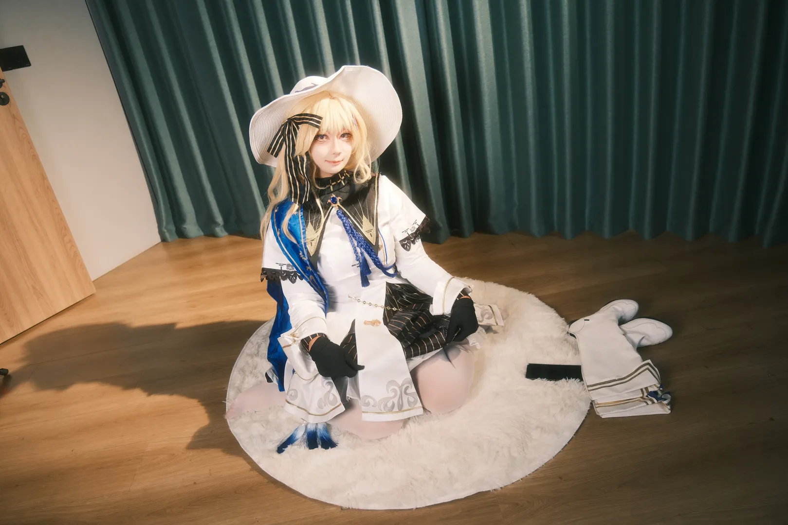 フィービー コスプレ, 鳴潮, コスプレ, 室内撮影, 白ニーソコーデ - 3枚目