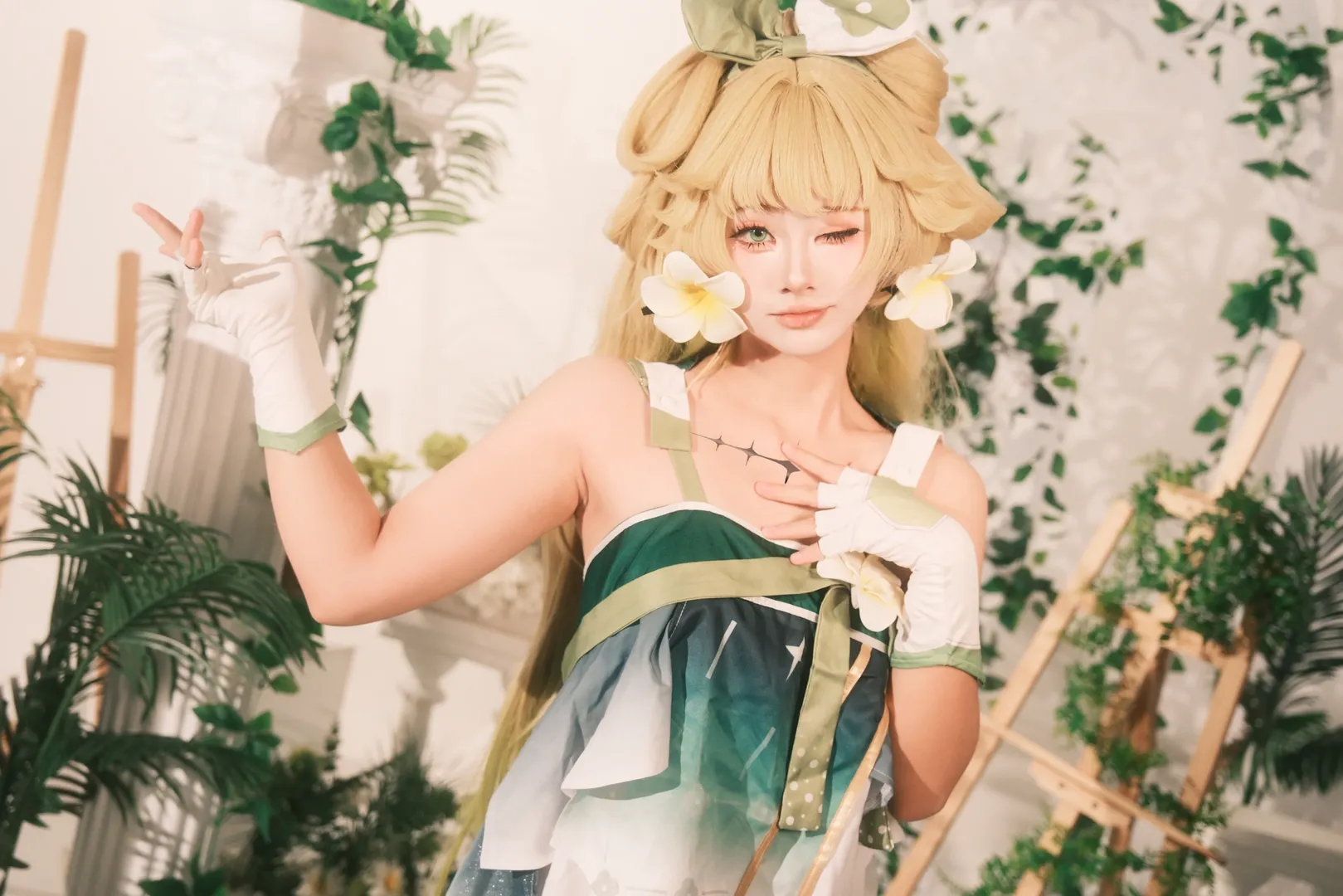 鳴潮, ヴェリーナ コスプレ, コスプレ撮影, 二次元共有, 癒し系少女 - 3枚目