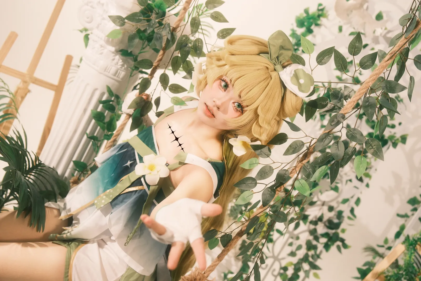 鳴潮, ヴェリーナ コスプレ, コスプレ撮影, 二次元共有, 癒し系少女 - 4枚目