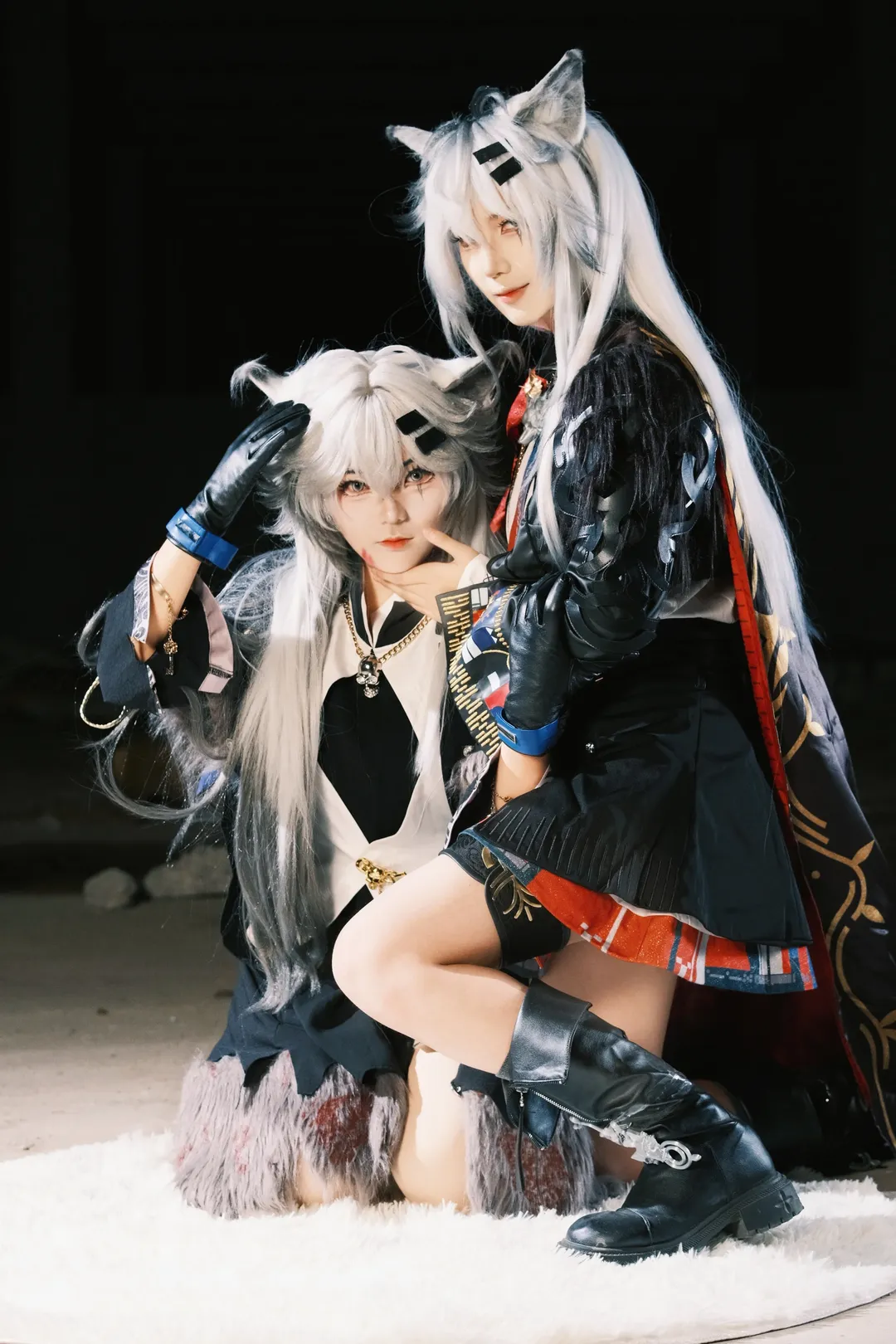 アークナイツ, ラップランドコスプレ, ペアコスプレ, 廃墟風写真, 獣耳ウィッグ - 1枚目
