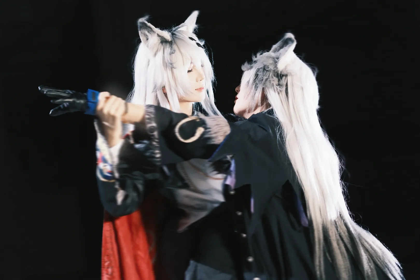 アークナイツ, ラップランドコスプレ, ペアコスプレ, 廃墟風写真, 獣耳ウィッグ - 3枚目