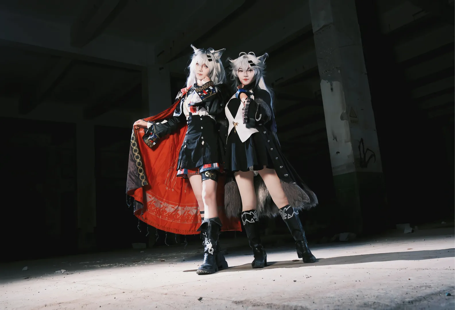 アークナイツ, ラップランドコスプレ, ペアコスプレ, 廃墟風写真, 獣耳ウィッグ - 6枚目
