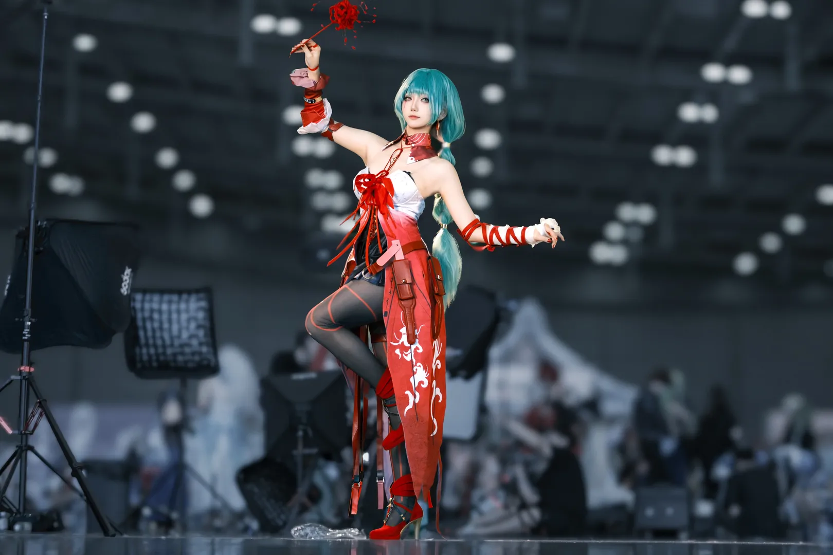 鸣潮, 弗洛洛cos, 漫展摄影, 二次元穿搭, cosplay返图