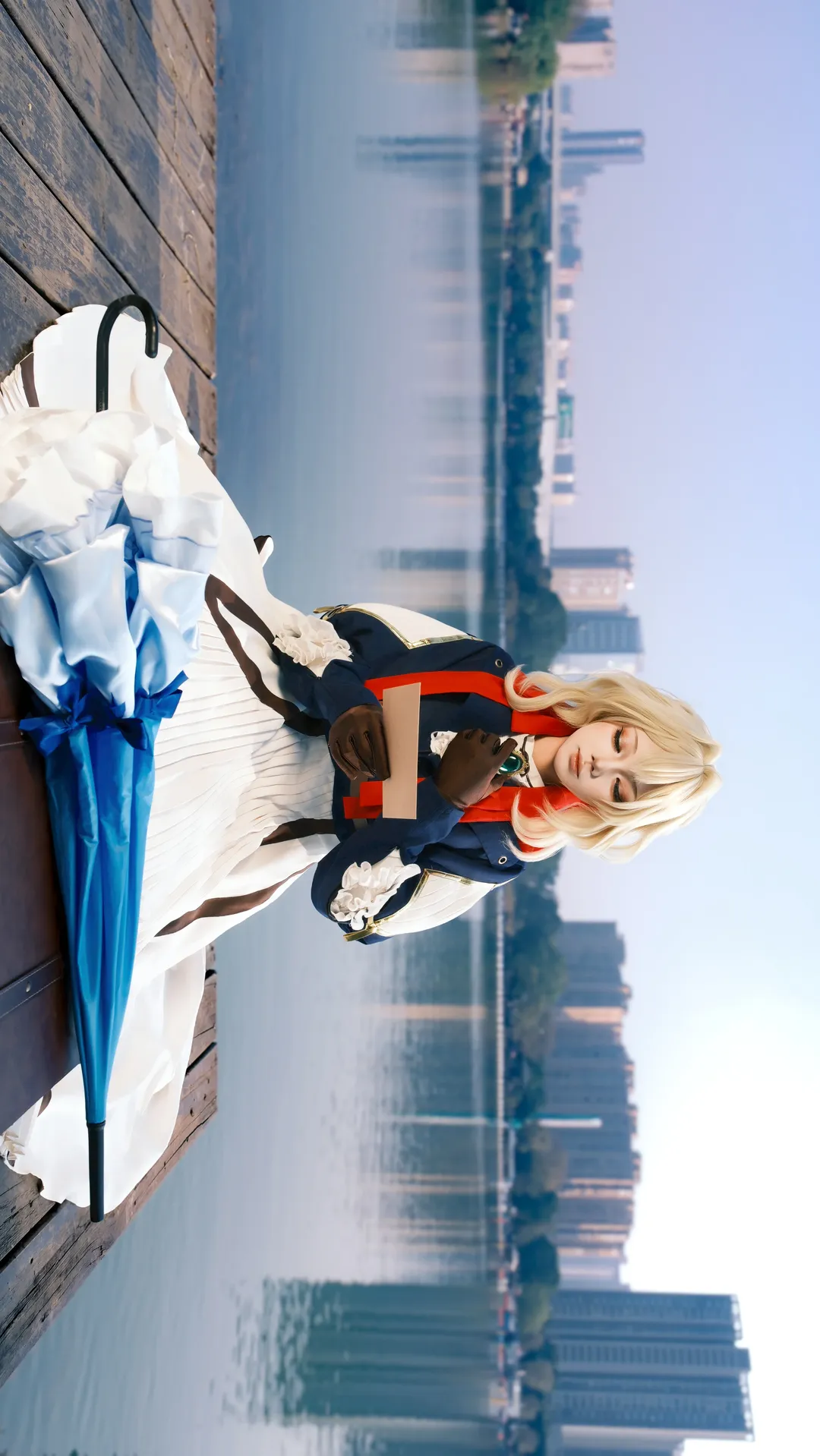 二次元cosplay, cosplay正片, 水边外景, 薇尔莉特cos, 紫罗兰永恒花园