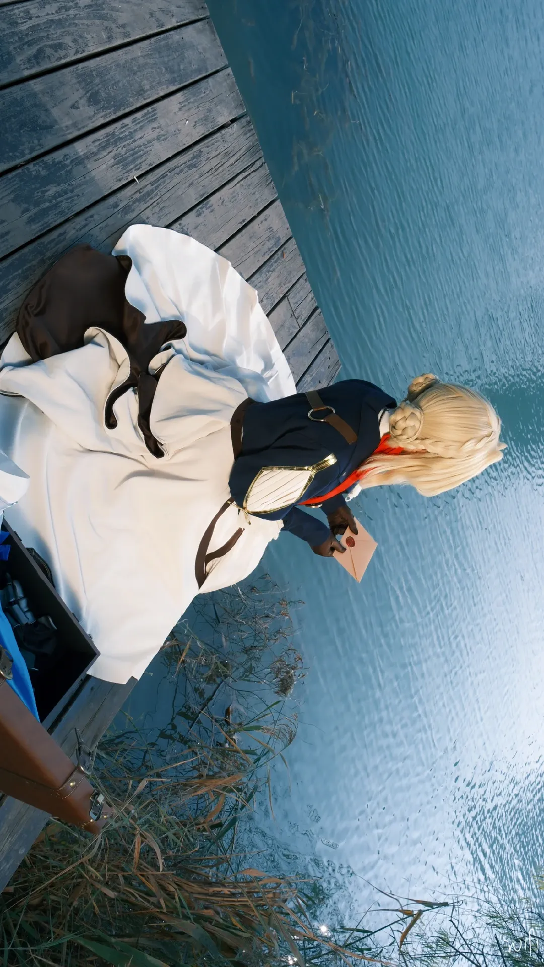 二次元cosplay, cosplay正片, 水边外景, 薇尔莉特cos, 紫罗兰永恒花园 - 第3张