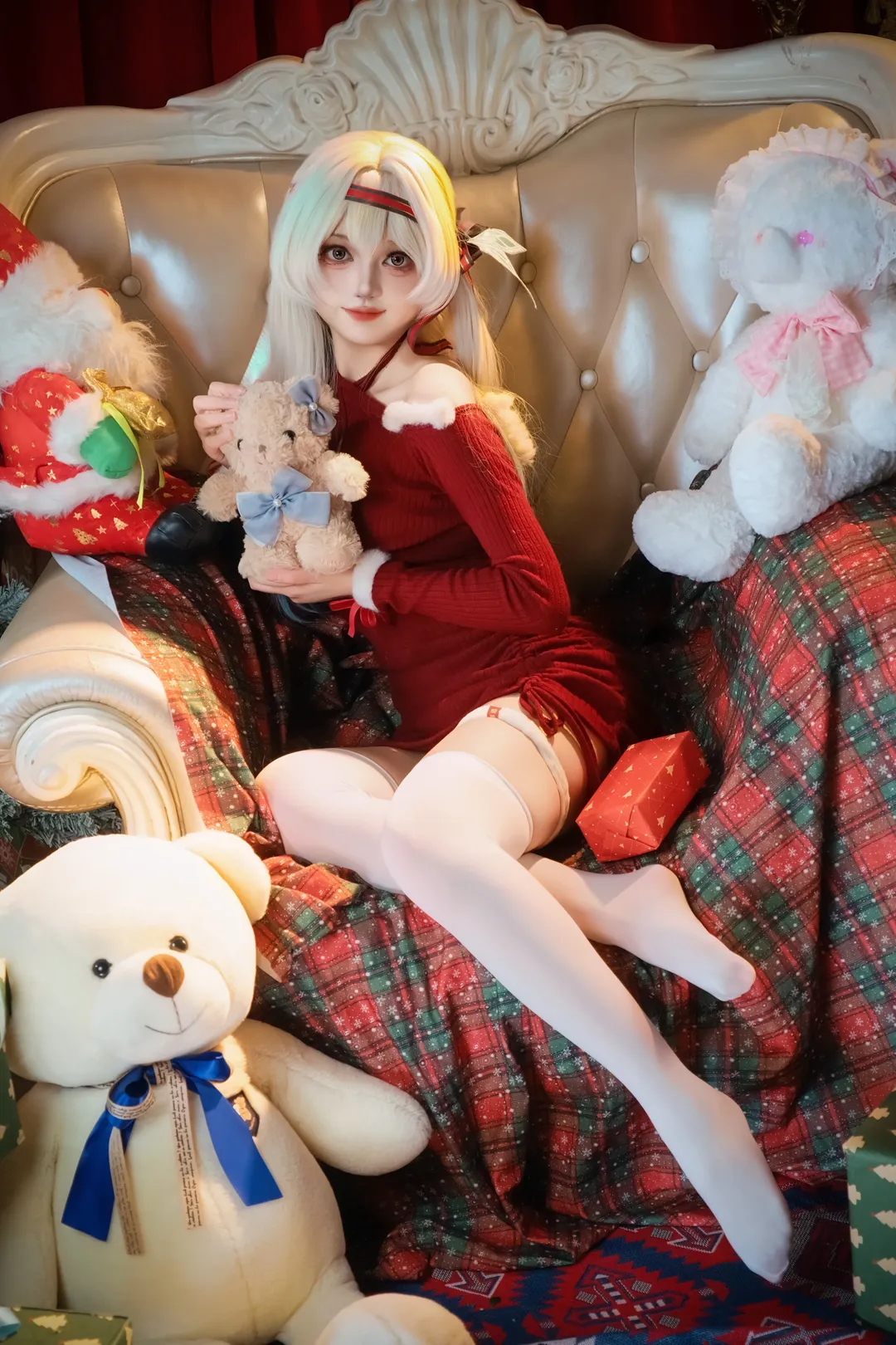 崩坏星穹铁道, 流萤cos, cosplay摄影, 白丝穿搭, 圣诞主题 - 第1张