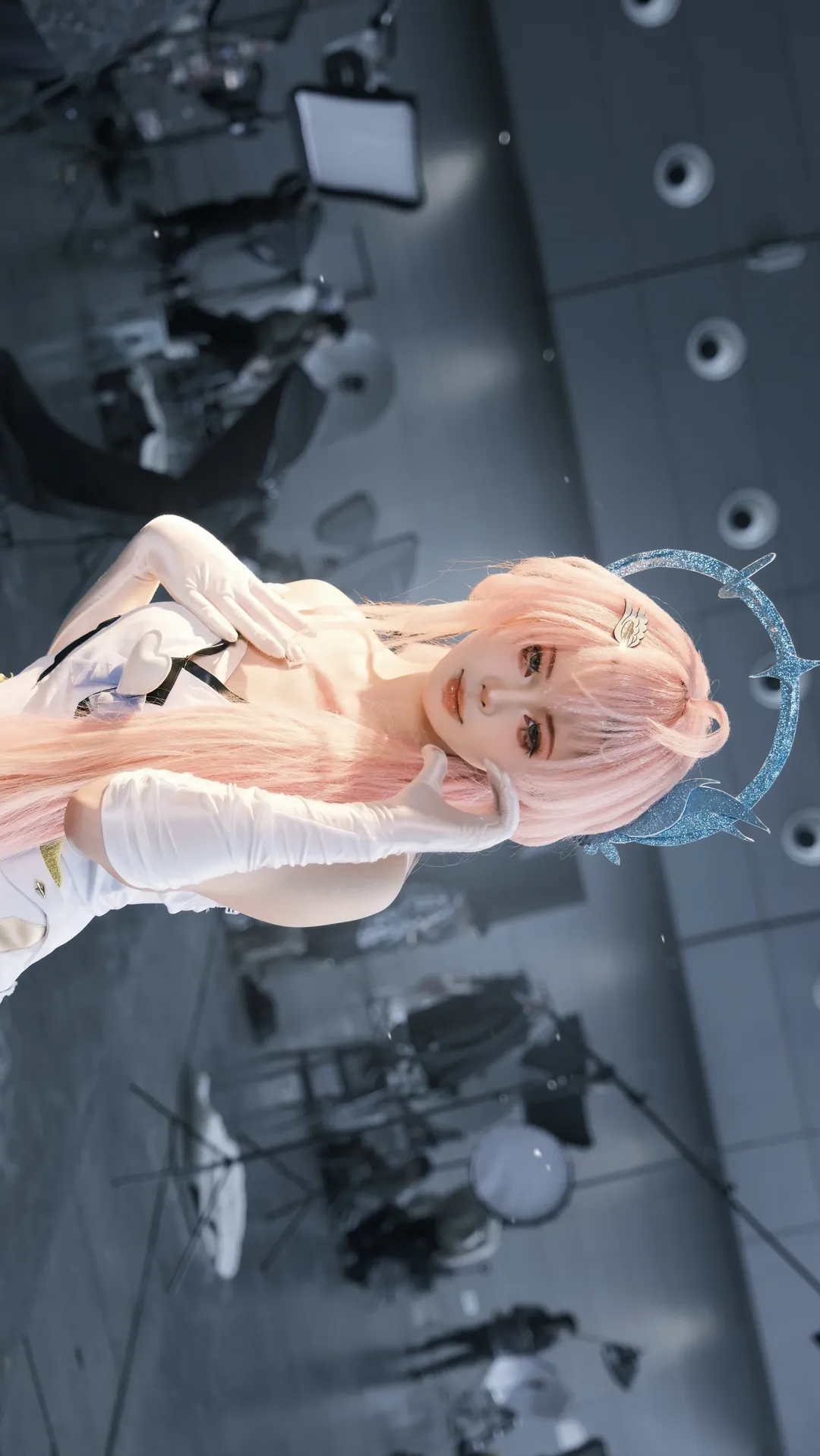 Wuthering Waves, Aemeath Cosplay, Cosplay photography, Changsha ACC Comic Convention, Game character makeup - Image 2