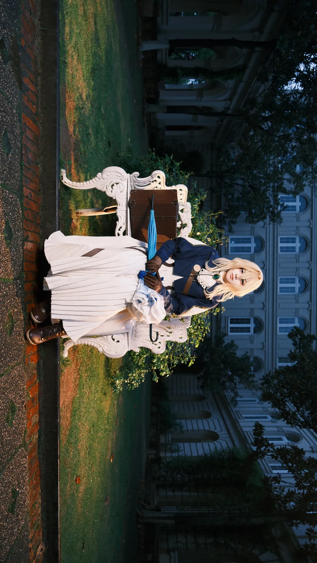 ヴァイオレット・エヴァーガーデン コスプレ, ヴァイオレット・エヴァーガーデン, コスプレコーディネート, レトロな写真, 欧風建築の外観 - 1枚目