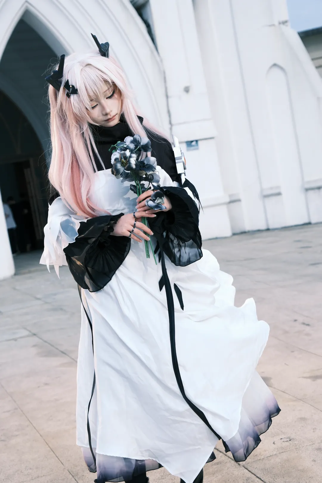 二次元撮影, ロケーション撮影, アークナイツ, テレジアコスプレ, コスプレコーディネート - 1枚目