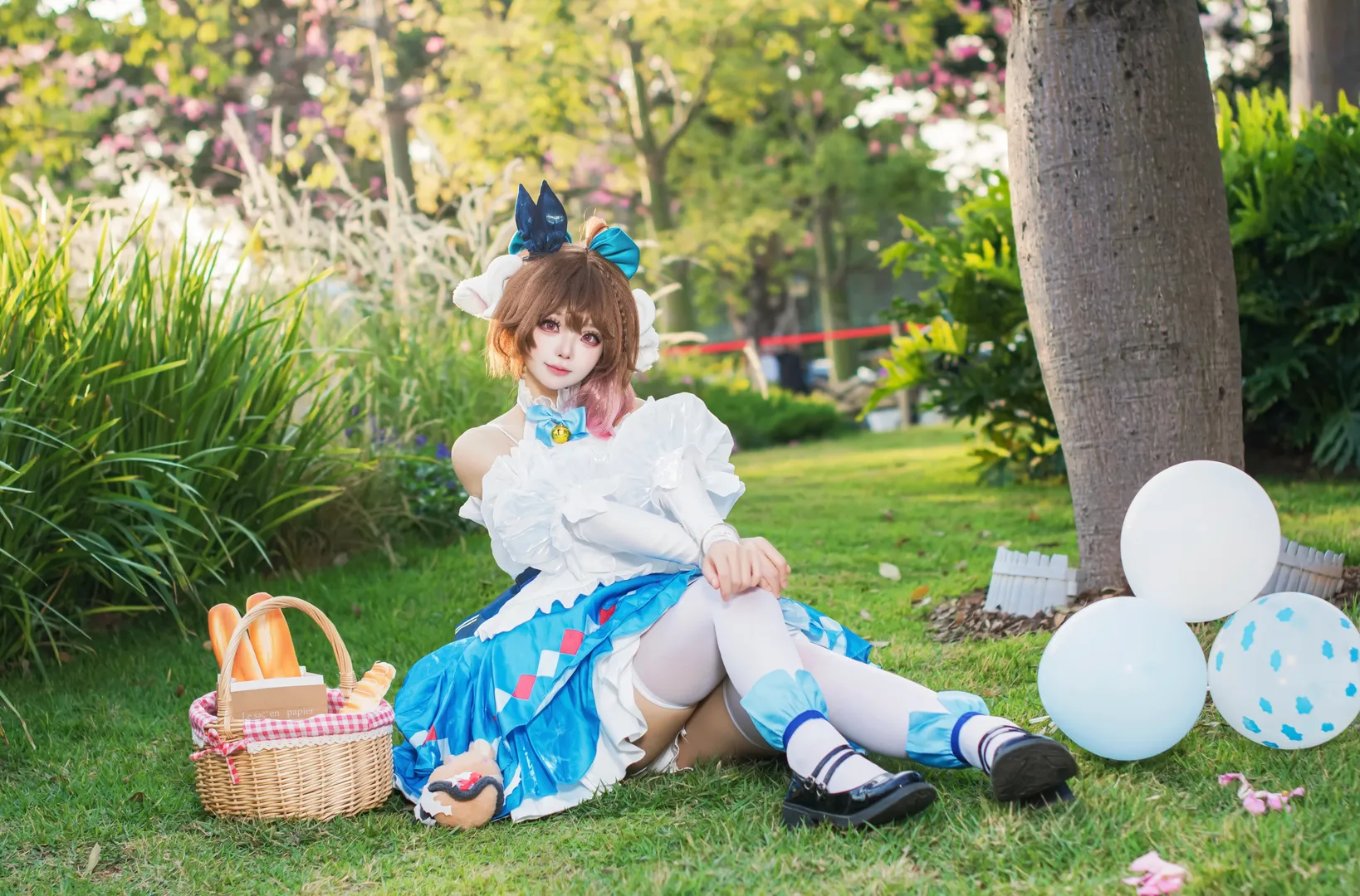 户外摄影, 明日方舟, 艾雅法拉cos, cosplay穿搭, 春日野餐